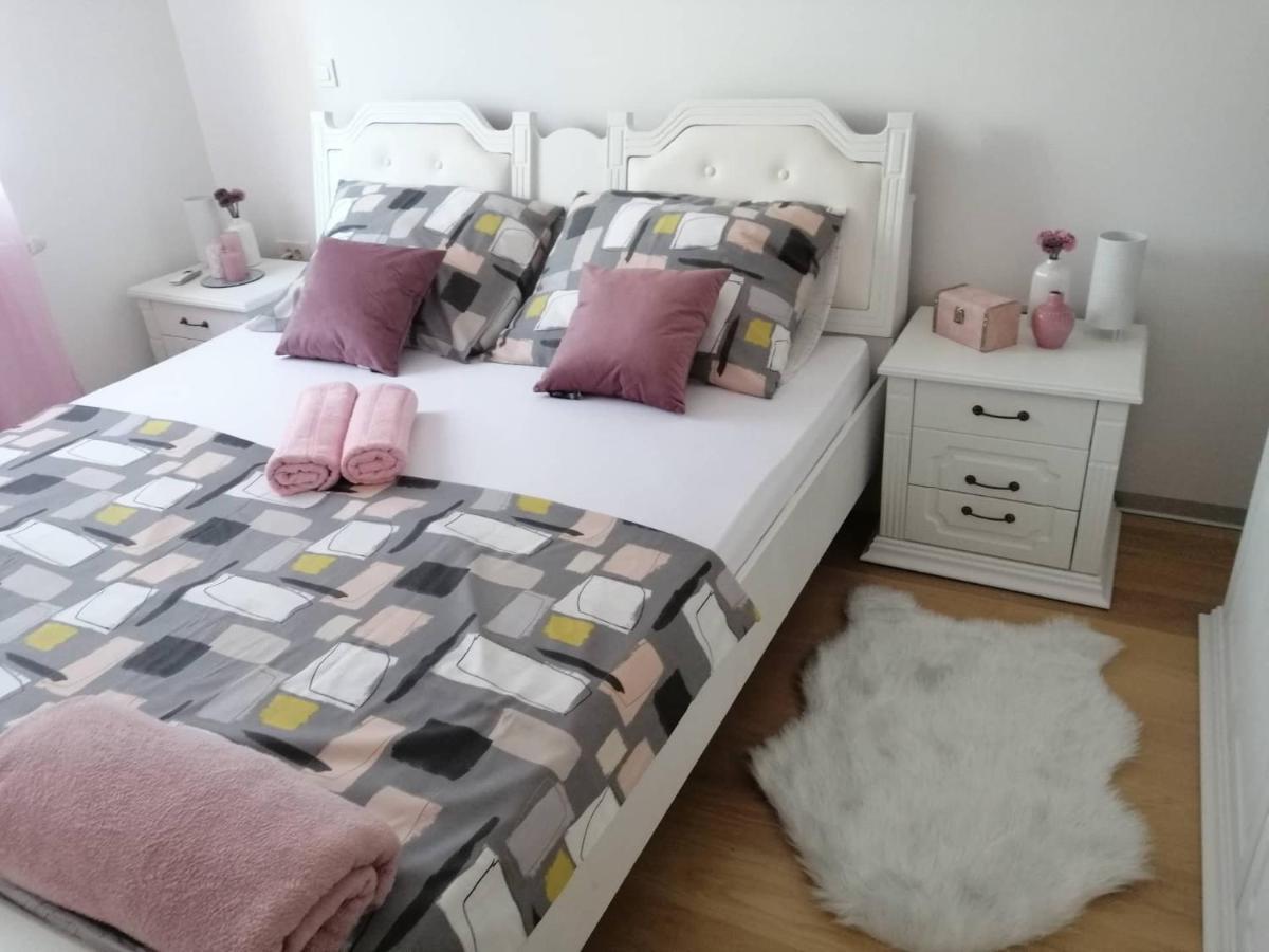Apartman Natali*** Apartment Varazdin Bagian luar foto