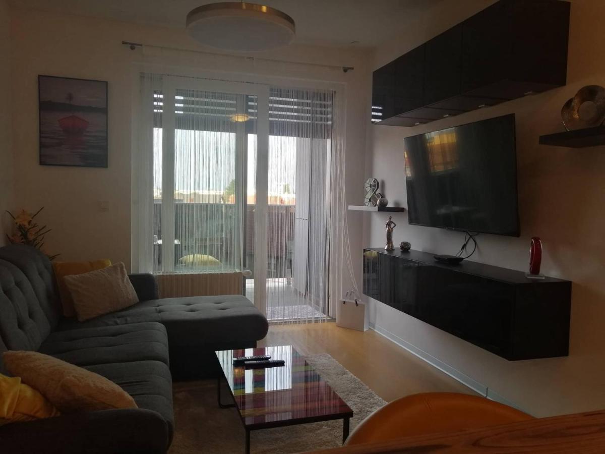 Apartman Natali*** Apartment Varazdin Bagian luar foto